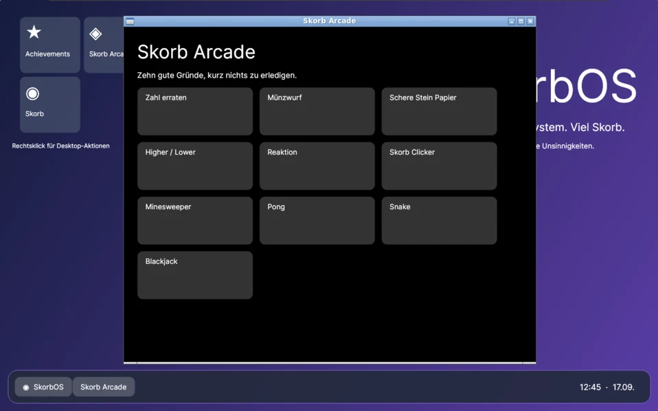 The Skorb Arcade window listing ten games, among them Minesweeper, Pong, Snake and Blackjack